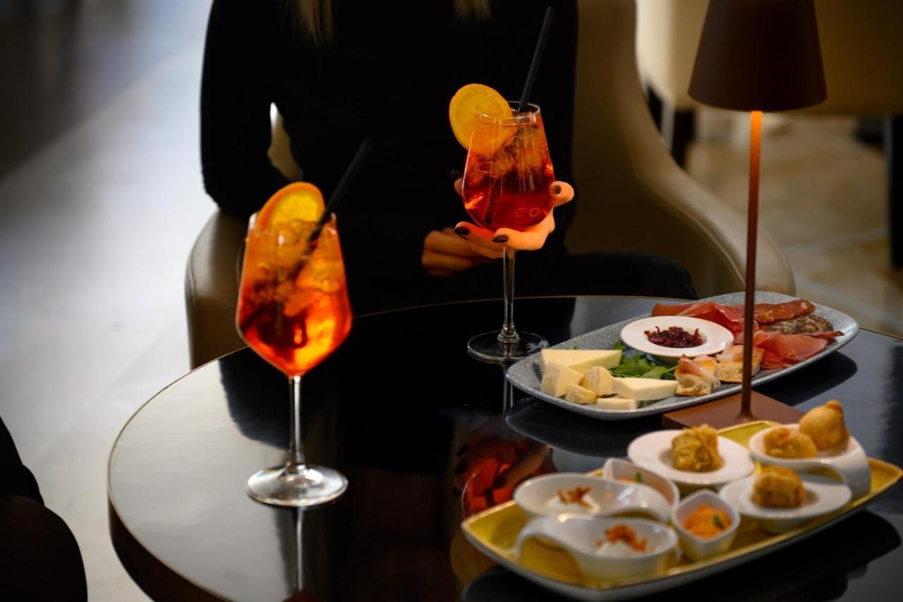 Silva Hotel Splendid Фиуджи Екстериор снимка